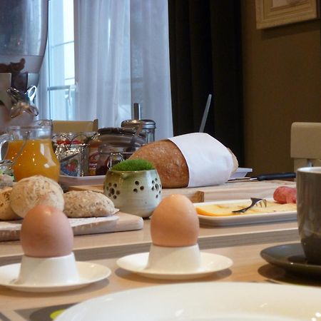 Charmehotel Kruishof Oostende Bagian luar foto