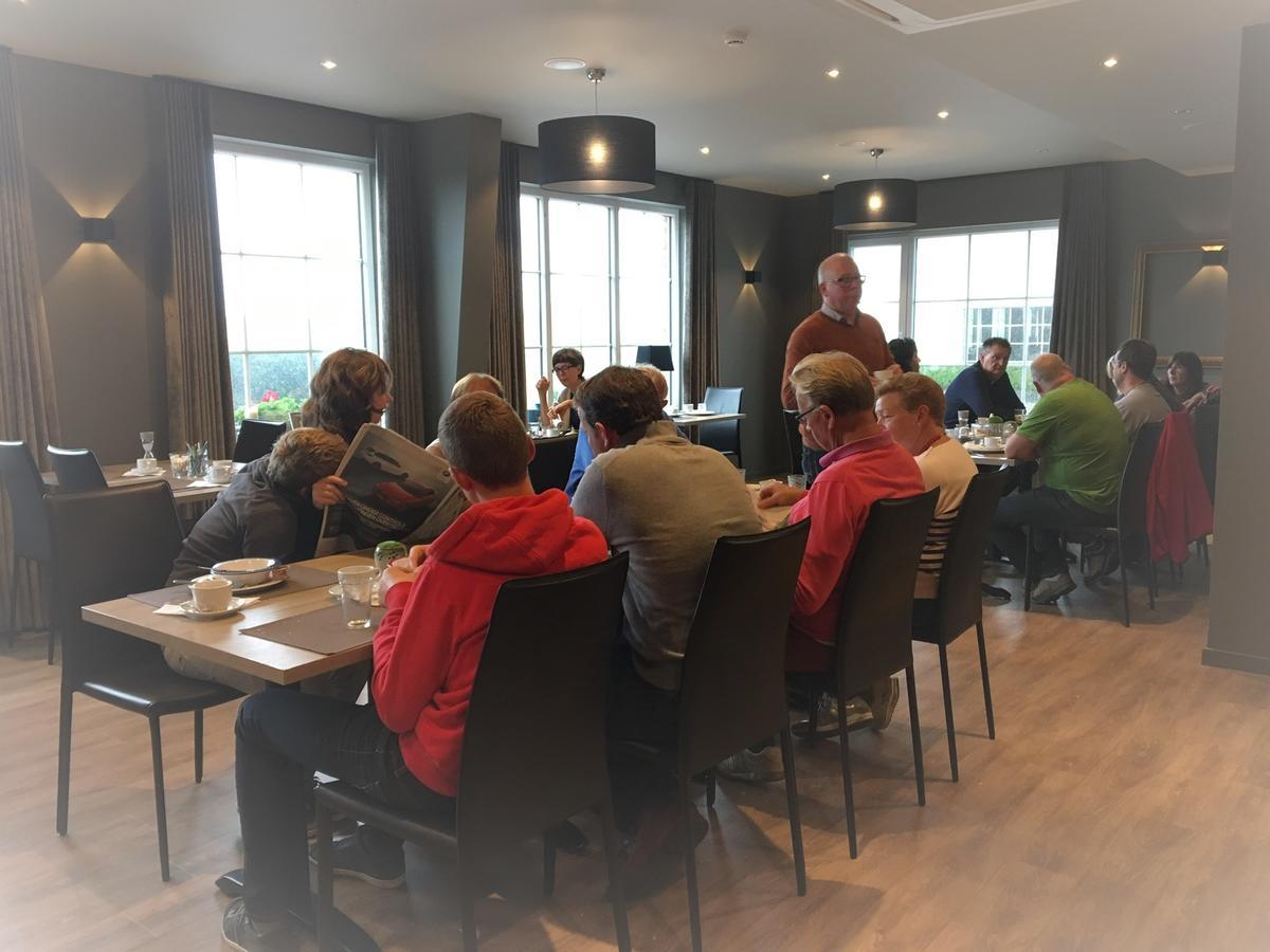 Charmehotel Kruishof Oostende Bagian luar foto